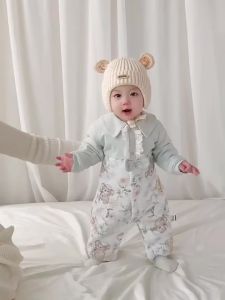 Quilted baby jumpsuit for autumn and winter 200g Thickened cotton baby clothes for winter a Cotton-like padded crawling suit