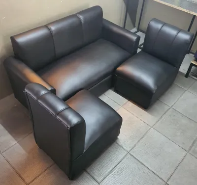 SOFA SET BLACK LEATHER URATEX FOAM / COD ONLY !!!!!