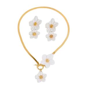 Summer Beach Set Trendy Floral Necklace And Statement Earrings Alloy Adornment Gift For Special Occasions