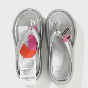 [Free Shipping] In Stock In Korea!Twatoe Flip-Flops Perfect For Summer Wear With A Thick Sole And A Toe-Post Design