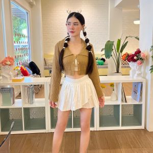 🌈SpinnyHouse🌈ครอปสเวตเตอร์ ทรงน่ารักมาก กระดุมใช้งานได้จริง 🍂 คือได้หมด ใส่คลุมกันหนาวก็น่าร้าก รุ่น เมืองหนาว