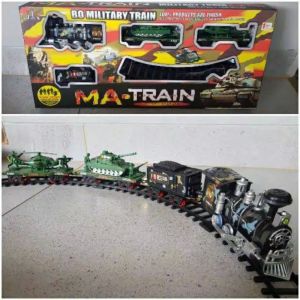 Mainan Set Kereta Api Militer Baterei - Klasik Traine Bisa Jalan Suara Berasap Baterai Koleksi Anak Laki
