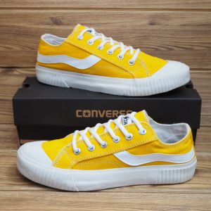 SEPATU SNEAKERS PRIA CLASSIC LOW PENDEK KUNING
