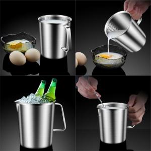 Grade 304 Stainless Steel Liquid Measuring Cup Large Capacity Graduated Beaker with Handle For Professional Kitchen