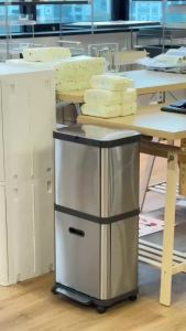 Easyhome.sg    Large Rubbish Bin / Waste Bin / Trash Can / Garbage Recycling Dustbin    BY6509 BY6523 BY6525