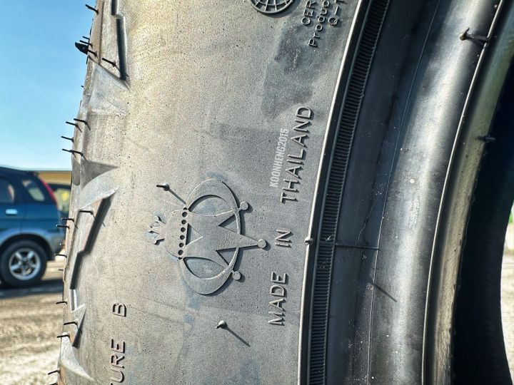 New%2020Inch%204x4%20Tires%20OFFROAD%20Tayar%20MAXXIS%20Tyre%20RAZR%20AT811%20275/55/20%20-%20READY%20STOCK%20-%20Image%203