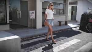 MaxMuxun  Womens Roman Ankle Strap Cage Closed Toe Flat Sandals