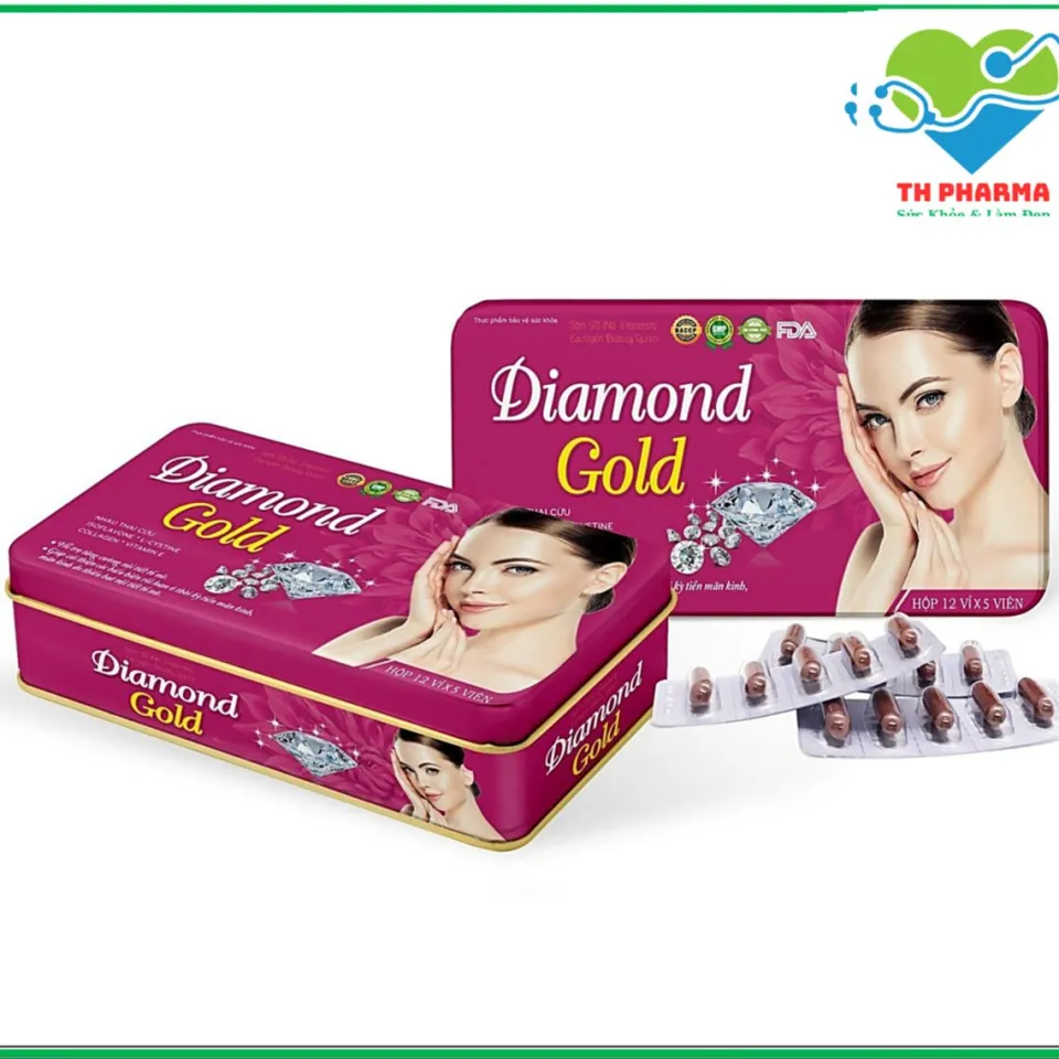 Qizlarning kokrak uchlarini burishadi Sariq gif bilan jinsiy aloqa