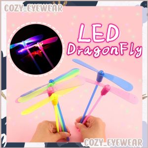 (1 PCS) LED Bamboo Dragonfly Flash Light Hand Rub Classic Toy Creative Flying Stick Toys Flying Spinning Toys For Kids