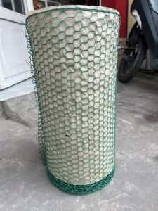 ( Khổ cao 1m x dài 15m) Cuộn lưới sắt mắt cáo bọc nhựa làm chuồng nuôi gà vịt chất lượng