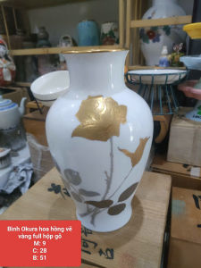 Bình Okura vẽ vàng hoa hồng full hộp gỗ gốm Nhật❤️❤️❤️