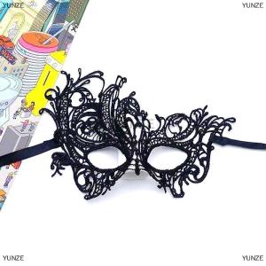 [COD] YUNZE Halloween Half Face Mask Luxury Masquerade Women Dress Christmas Party Cosplay Decoration Eye Mask Nightclub Lace Mask