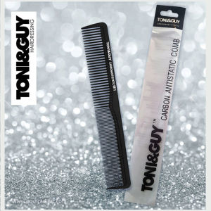 TONI&GUY หวีรองตัดผม 2 ด้าน สำหรับช่างตัดผม รุ่น Carbon Antistatic Comb 0811 - สีดำ
