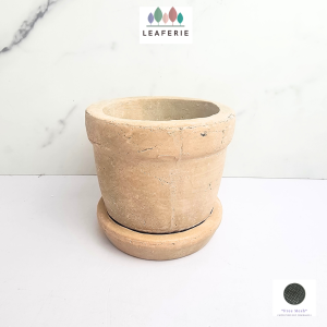 The Leaferie Yaritza Terracotta plant pots with tray flowerpot flowerpots flower planter planters