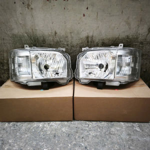 ĐÈN PHA/ĐÈN LÁI TRƯỚC TOYOTA HIACE 2014-2018(HALOGEN)