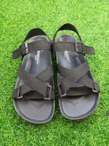 Albadia Sandal Selop Pria Hitam Casual
