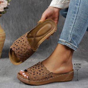 2025 Summer New WomenS Thick-Soled Slippers Large Size Peep-Toe Floral Thick-Soled Fashion Slippers For Women