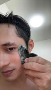 JAKZ หยกพม่า Jadeite A ผิวพรรณอ่อนเยาว์ ซึ่งเป็นหยกพม่าเนื้อดี ด้วย เปล่งประกาย รอยลดย่น สุขภาพดี