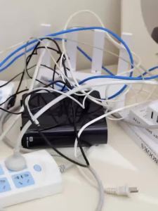 【Ship In 24h】wifi路由器收納盒客廳排插電源線置物架 Wifi Router Storage Living Room Wireless Light Cat Shelf Socket Power Cord Storage Arrangement Handy Tool