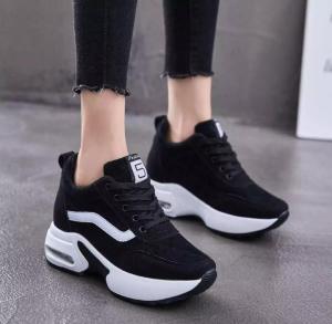 Sepatu Wanita Sneaker Boots BO-88 Hitam 2023 nes trendy