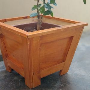 Nordic Style Solid wood Pine Planter Box for Garden Indoor or Outdoor Handmade Natural Pinewood