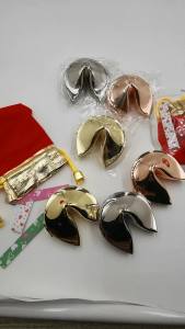Custom Personalized Metal Fortune Cookie for Weddings Contains Your Personalized Fortune Cookie Paper Message Great Gift For Couples Metallic Gifts & Keepsake (5.2cm*5.2cm)