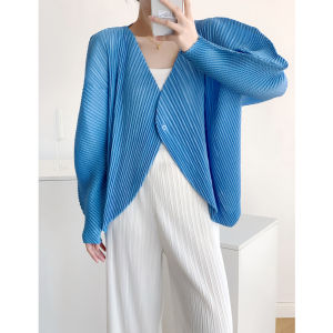 L084 One Size (45-75kg) Miyake Pleated Spring Dragon Scale Cardigan Solid Color Versatile Top Coat Jacket