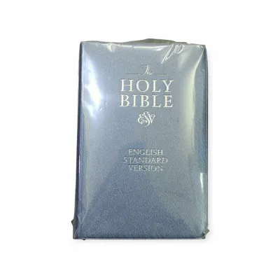 PCBS The Holy Bible ESV 033 Compact{: 4.2 inches x 6.2 inches)