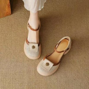 [Free Shipping] 6.5CM Camellia Toe-Covered Hollow Sandals For Women Soft Leather Fashionable Thick Sole One-Strap Buckle High Heel