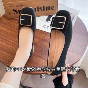 COD 2024 Kulit Lembut Stail Perancis Dewi Musim Bunga Baru Sol Lembut Mulut Cetek Tumit Kasar Rendah Kasut Kacang Serba Boleh dan Selesa  Sem