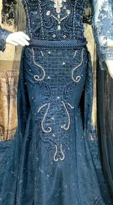 Sepasang Gaun Pengantin Slim Rok Duyung Mutiara dan Bespak Pengantin Pria