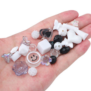 30g/Bag Random Mixed Fashion Cute Plastic Acrylic Beads Charm Pendant for Necklace Bracelet Cellphone Strap DIY Jewelry Craft Making Accessories