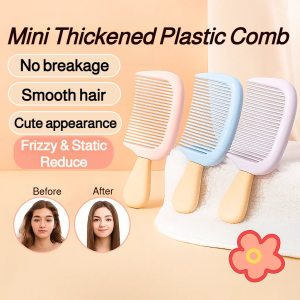 Cute Ice Cream Comb Womens Portable Small Comb Anti-Static Smoothes Frizz Thickened Plastic Comb Medium Teeth Styling Comb Childrens Brush