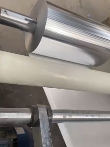 Thick Food Grade Aluminium Foil Roll Disposable Kitchen Foil Paper for Oven Grilling and Food Wrapping