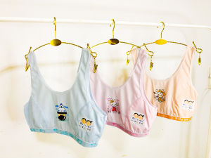 OnlyyouC33 เสื้อกล้ามสี เสื้อในเด็กตะขอหลัง ครึ่งตัว ฟรีไซส์