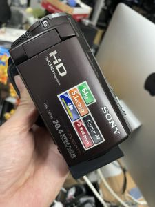 Máy quay phim Sony HDR-CX590 Sony CX590