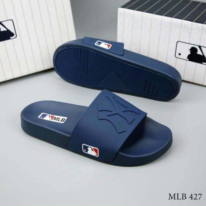 【SALE】Brand New MLB Slippers High-Class MLB New York Yankees Unisex ...