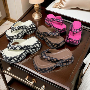 [Free Shipping] Trendy brand height-increasing thick-soled summer letter print casual fashion versatile 8.5cm high-heeled beach flip-flops for women