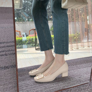 QKKshop .พร้อมส่ง จากไทย รองเท้าคัทชูส้นสูง มาใหม่ ที่สาวๆต้องมีติดบ้านไว้เลย ทรงสวย ดีไซน์เรียบๆ แต่ดูดี คู่นี้แมทช์ใส่ได้ทุกโอกาส จะงานไหนๆก็เอาอยู่ สั่งเล๊ยยย