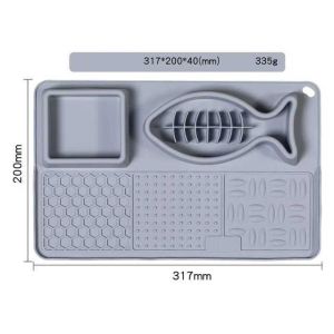 Pet Feeder Silikon Untuk Hewan Bentuk Ikan / Dog Lick Mat / Pet Feeder Silikon Anjing Kucing