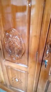 Lemari Pakaian jati 3 Pintu Cermin Kayu Jati/TRINITYJAYAFURNITURE