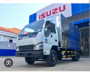 Nắp thùng dầu xe tải ISUZU 1T4 1T9 2T5 và 3T5 NMR NHR NLR QKR ĐẦU CABIN TRÒN loại nắp đen giá 1 cái