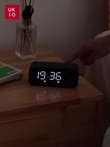 Loa bluetooth đồng hồ UKIO âm thanh sinh động màn hình LCD đèn led 2 khung giờ báo thức