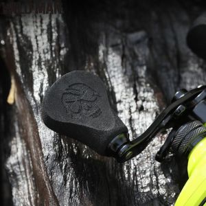 Waterproof Fishing Reel Grip Cover with Skull Design Non Slip Reel Handle for Outdoor Fishing