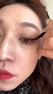 MSJP Bulu Mata Palsu 萌睫尚品免胶富家千金自粘假睫毛 Self Adhesive False Eyelashes 自然单簇漫画轻盈卷翘新手易戴 Natural Eye Makeup