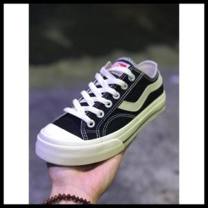 Ventela Public Low Black Natural