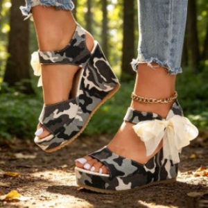 Free Shipping New Women’S Bow-Strap Wedge Sandals For Summer 2026 Featuring A Thick Sole Open-Toe Design And Lace Print Perfect For The Beach