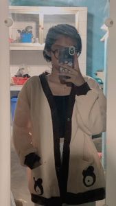 Áo Khoác Cardigan Trắng Nâu Túi Gấu Nữ form rộng xinh xắn chất liệu Nỉ Bông