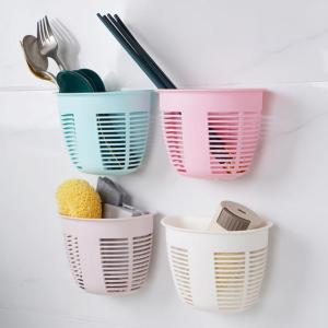 Wall mounted organizing basket ตะกร้าจัดระเบียบแขวนผนัง 1 ชิ้นคละสี