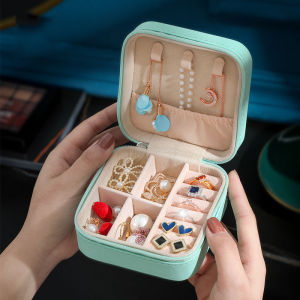 Jewelry Storage Box: A Stylish & Practical Solution